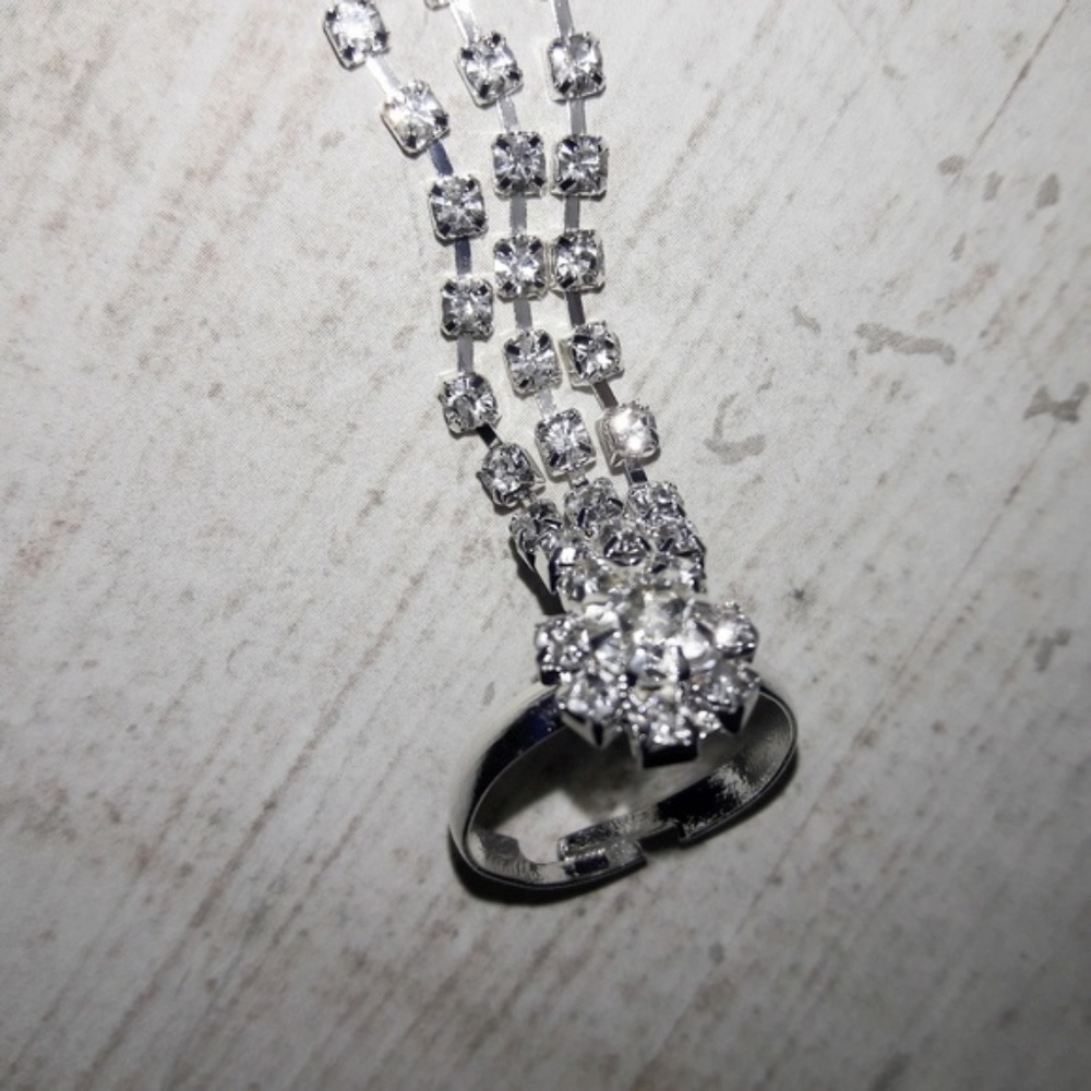PAIR Rhinestone Crystal Bare Foot Sandal Anklet - Picture 5 of 5